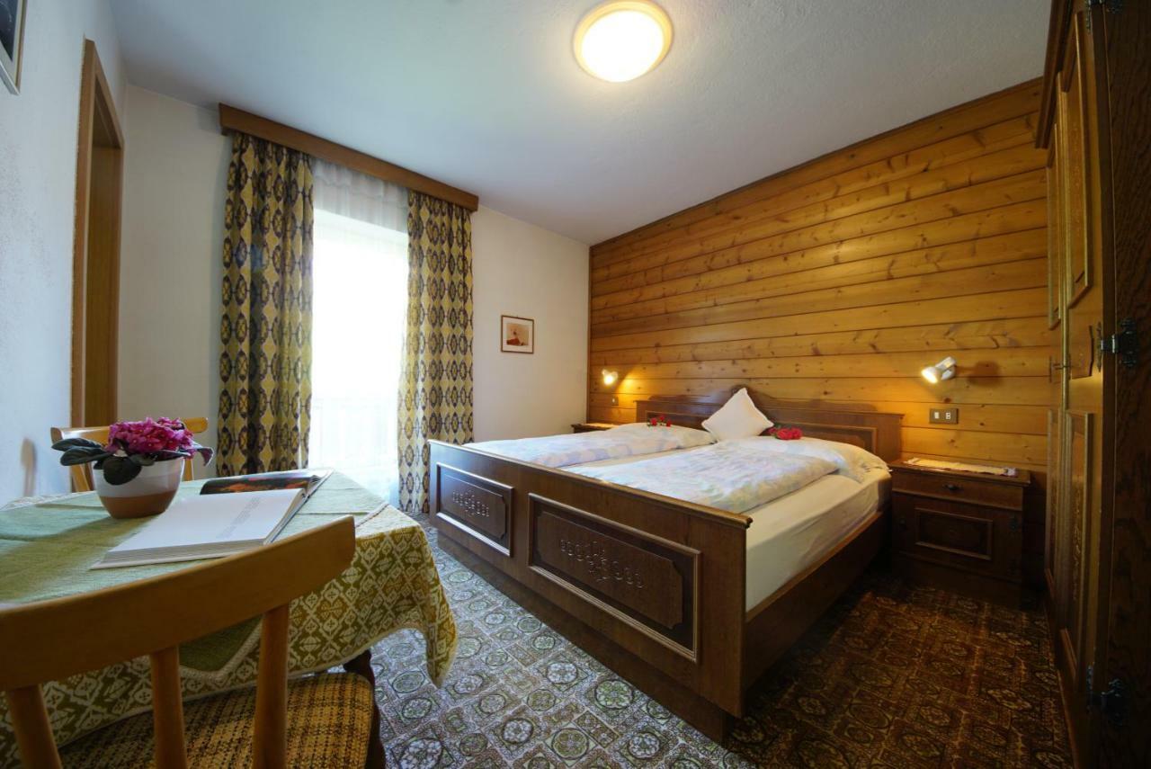 Bed and Breakfast Garni Flurida à Badia  Extérieur photo